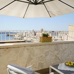 Apartment Palazzo Giufa, Syracuse