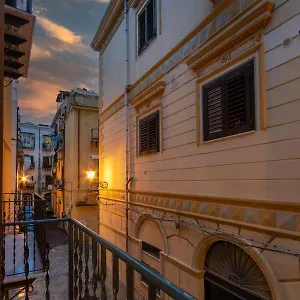 Cortile Del Greco , Palermo Italy